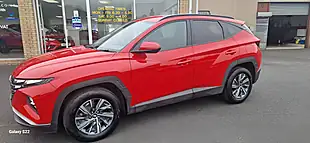 Used 2022 Hyundai Tucson Se Connect Red - Interior and Exterior details 11