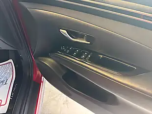 Used 2022 Hyundai Tucson Se Connect Red - Interior and Exterior details 14