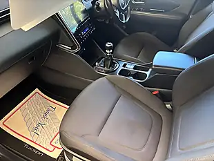 Used 2022 Hyundai Tucson Se Connect Red - Interior and Exterior details 17