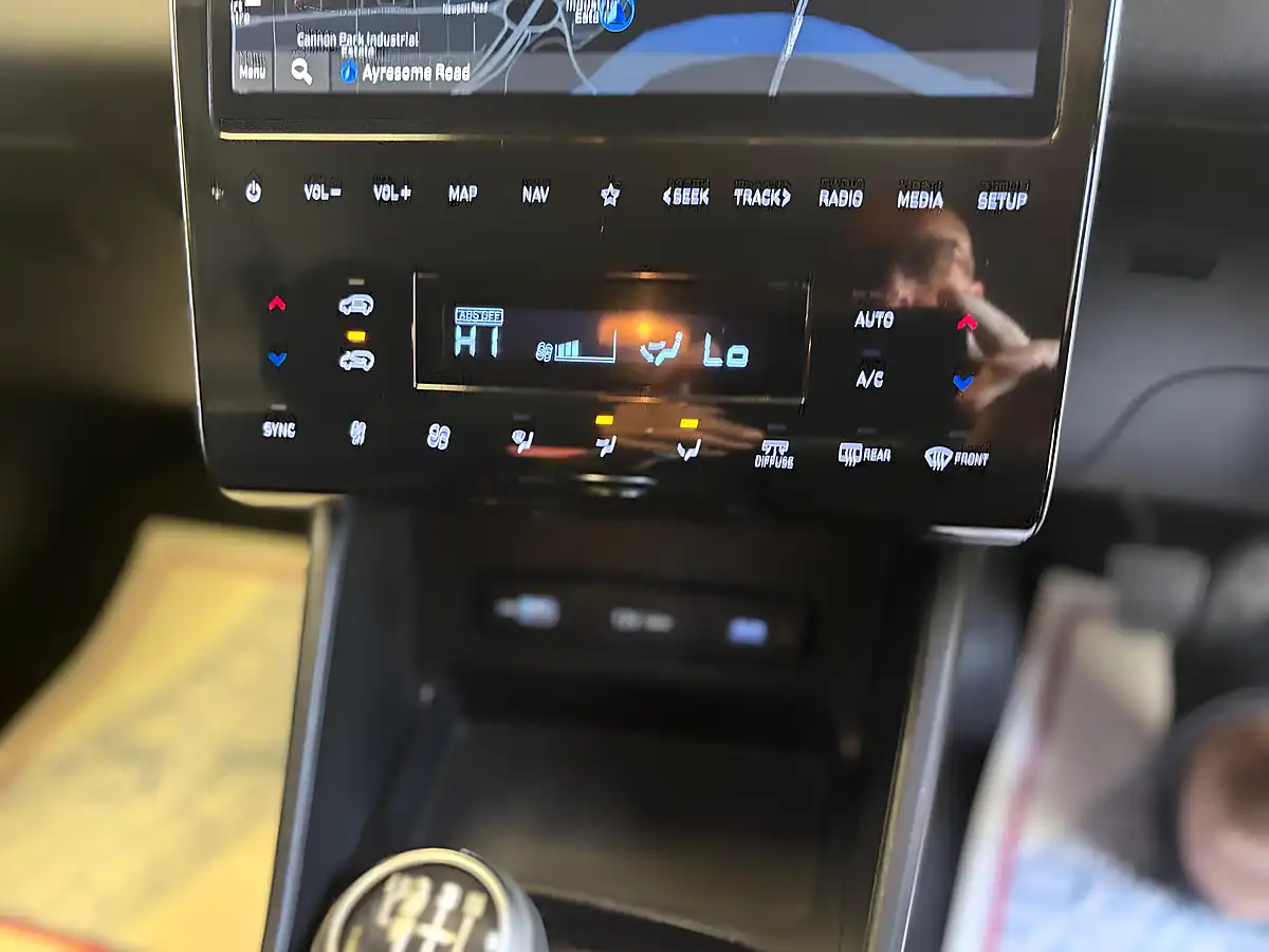 Used 2022 Hyundai Tucson Se Connect Red - Interior and Exterior details 19