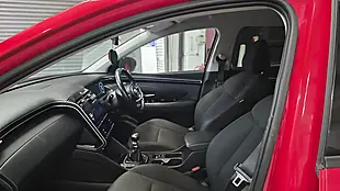 Used 2022 Hyundai Tucson Se Connect Red - Interior and Exterior details 10