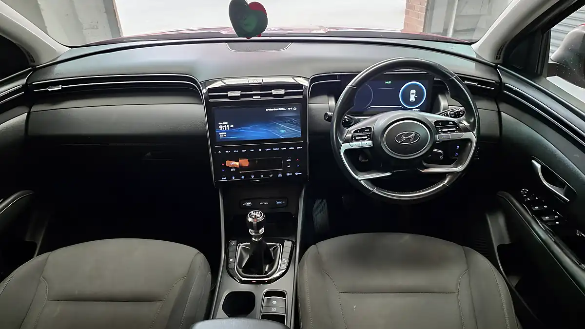 Used 2022 Hyundai Tucson Se Connect Red - Interior and Exterior details 11