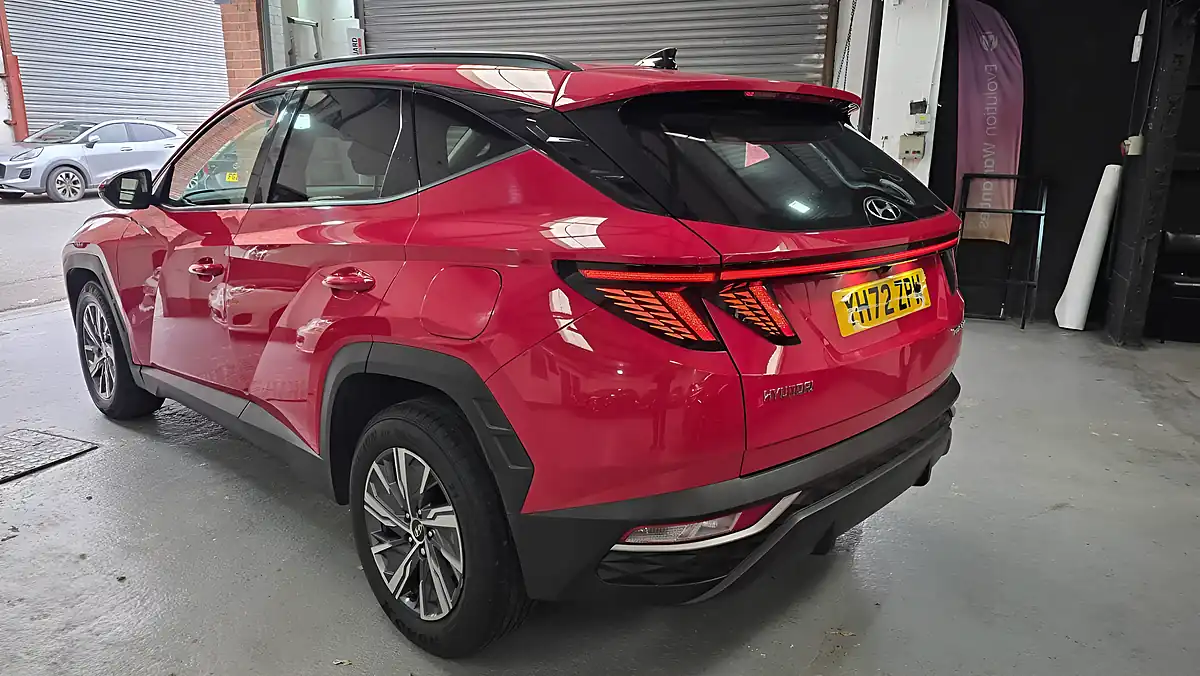 Used 2022 Hyundai Tucson Se Connect Red - Interior and Exterior details 4