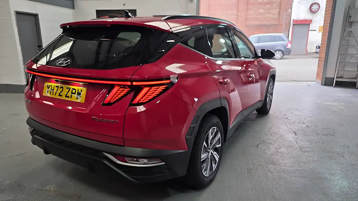 Used 2022 Hyundai Tucson Se Connect Red - Interior and Exterior details 6