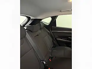 Used 2022 Hyundai Tucson Se Connect Red - Interior and Exterior details 13