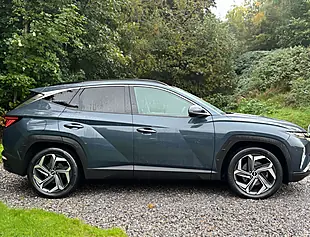Used 2022 Hyundai Tucson Ultimate Dark Teal - Interior and Exterior details 2