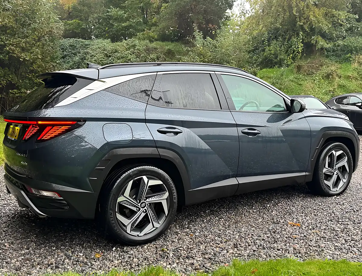 Used 2022 Hyundai Tucson Ultimate Dark Teal - Interior and Exterior details 3