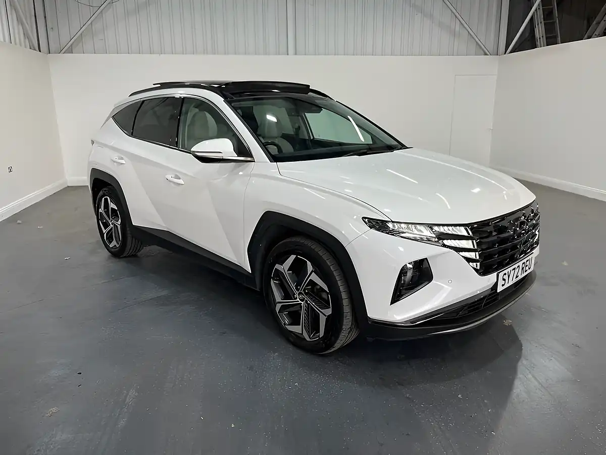 Used 2022 Hyundai Tucson Ultimate White - Front View