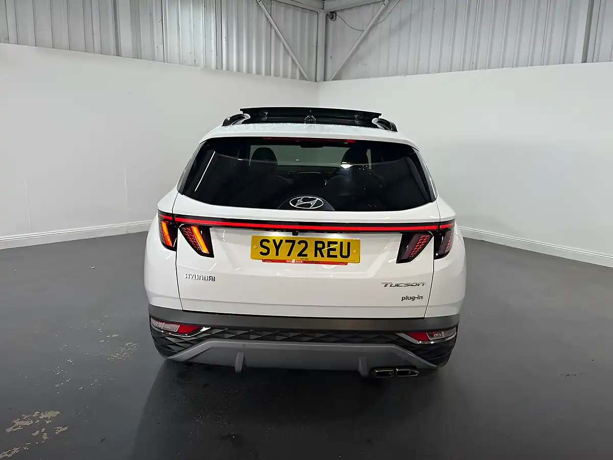 Used 2022 Hyundai Tucson Ultimate White - Interior and Exterior details 5