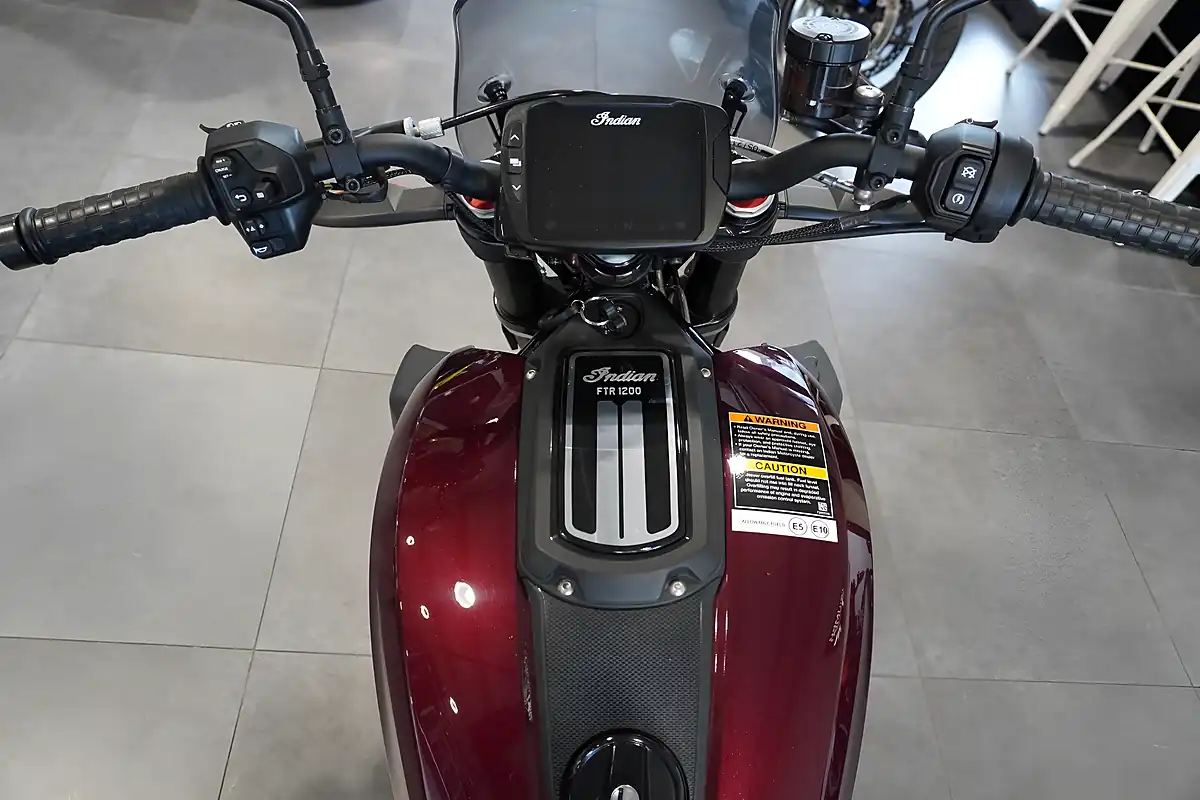 Used 2022 Indian Motorcycle Ftr 1200 S Maroon Metallic - Interior and Exterior details 7