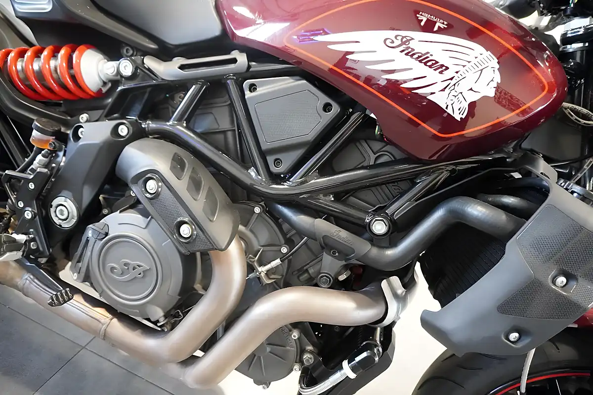 Used 2022 Indian Motorcycle Ftr 1200 S Maroon Metallic - Interior and Exterior details 9