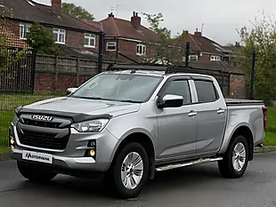 Used 2022 Isuzu D-Max DL20 Silver - Interior and Exterior details 9