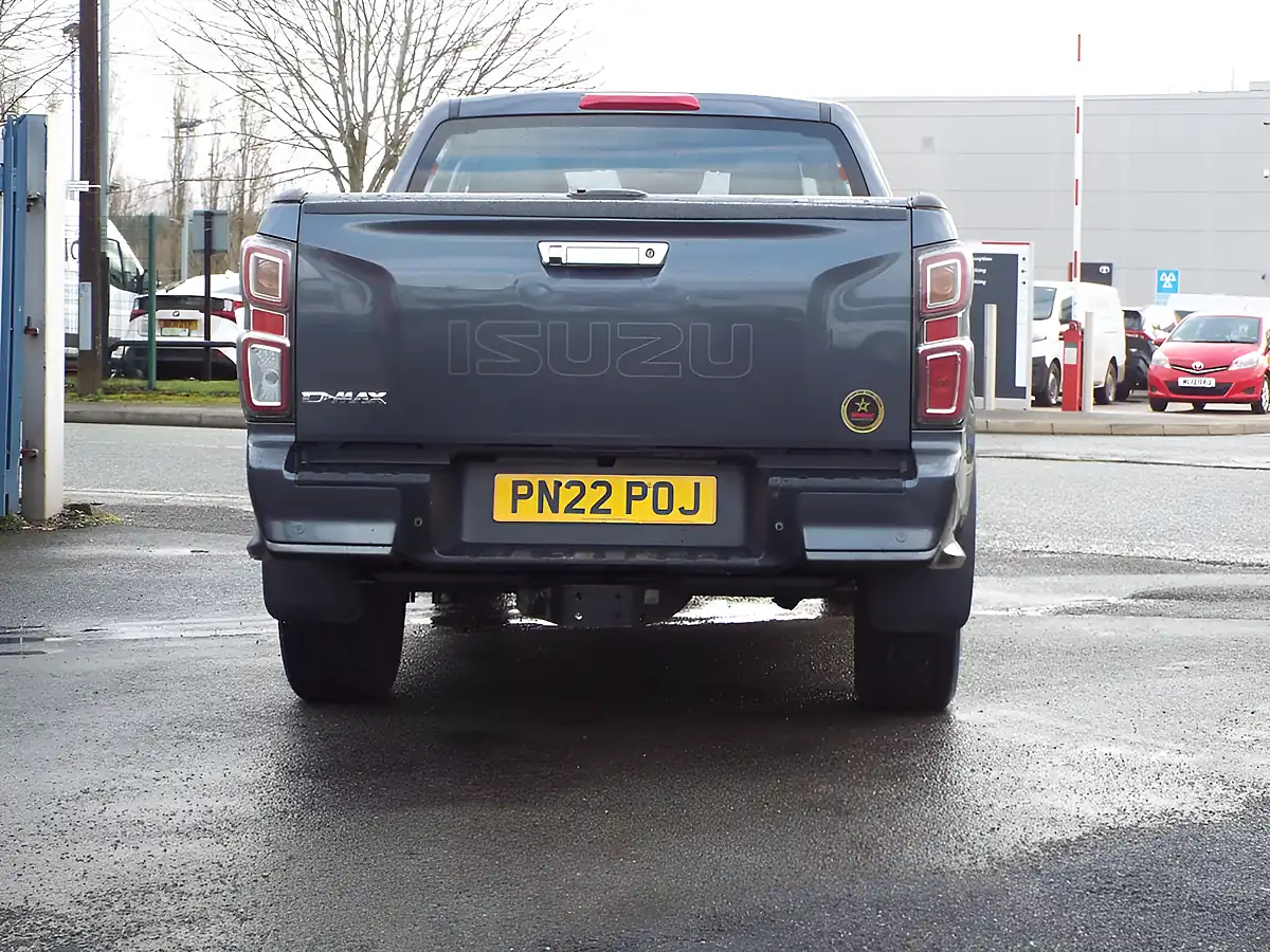 Used 2022 Isuzu D-Max DL40 Grey - Interior and Exterior details 16