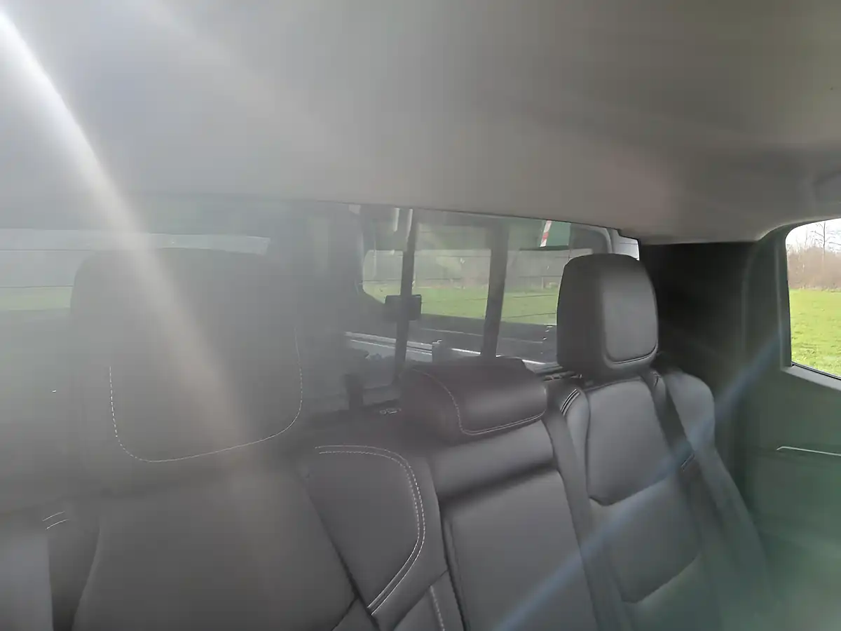 Used 2022 Isuzu D-Max DL40 Silver - Interior and Exterior details 16