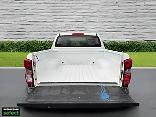 Used 2022 Isuzu D-Max Utility Diff Lock White - Interior and Exterior details 14