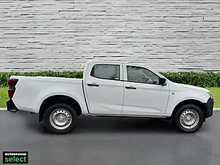 Used 2022 Isuzu D-Max Utility Diff Lock White - Interior and Exterior details 3