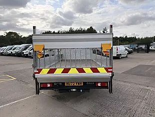 Used 2022 Iveco Daily 35 Lwb Alloy Dropside With 500kg Tail Lift White - Interior and Exterior details 4
