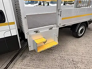 Used 2022 Iveco Daily 35 Lwb Alloy Dropside With 500kg Tail Lift White - Interior and Exterior details 8