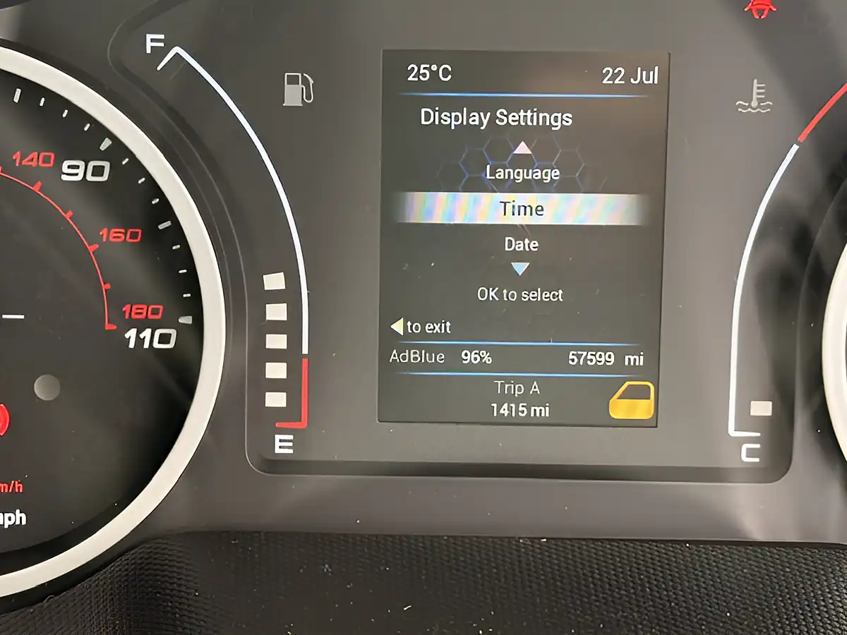 Used 2022 Iveco Daily Business Lwb White - Interior and Exterior details 20