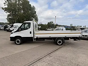 Used 2022 Iveco Daily Business Lwb White - Interior and Exterior details 7