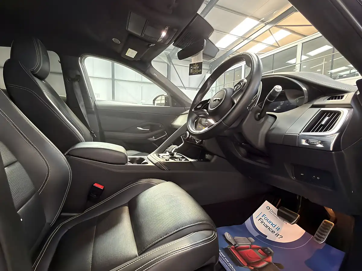 Used 2022 Jaguar E-Pace R-Dynamic Se Blue - Interior and Exterior details 10