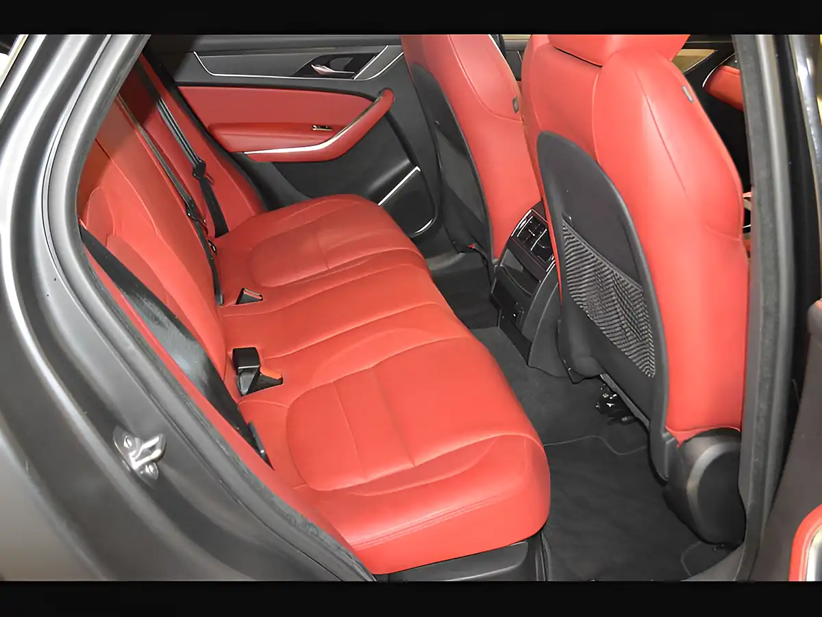 Used 2022 Jaguar F-Pace R-Dynamic Black Black - Interior and Exterior details 17