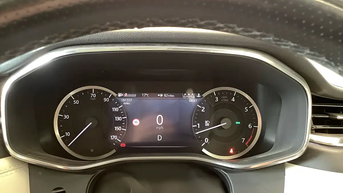 Used 2022 Jaguar F-Pace R-Dynamic Black Black - Interior and Exterior details 16