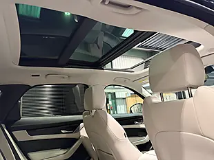 Used 2022 Jaguar F-Pace R-Dynamic Black Black - Interior and Exterior details 14