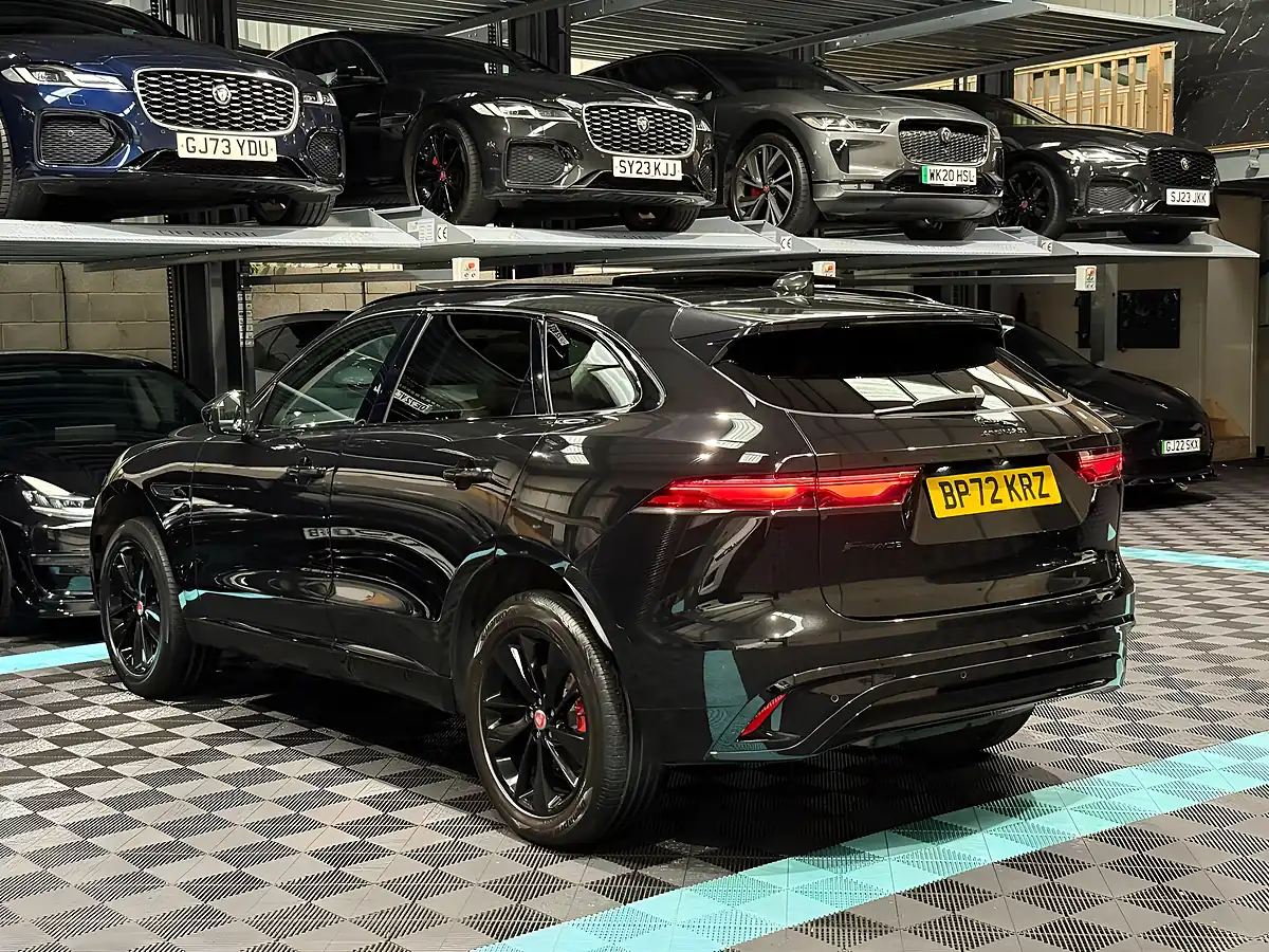Used 2022 Jaguar F-Pace R-Dynamic Black Black - Interior and Exterior details 7