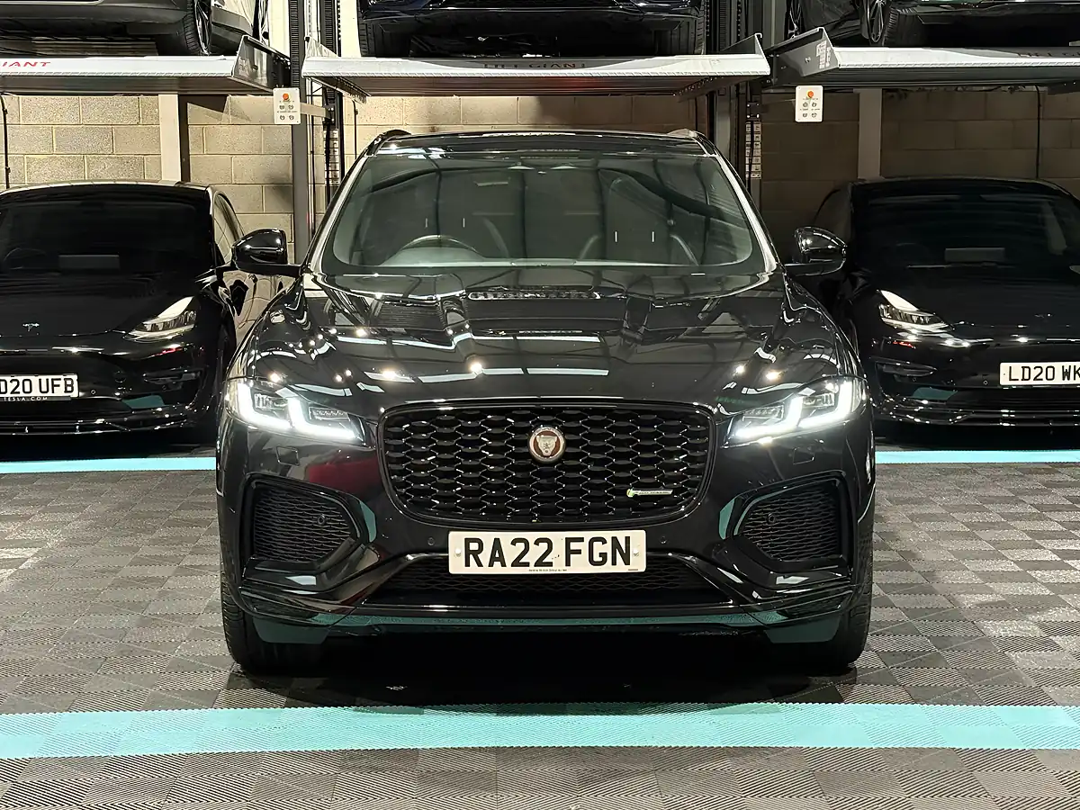 Used 2022 Jaguar F-Pace R-Dynamic Black Black - Interior and Exterior details 3
