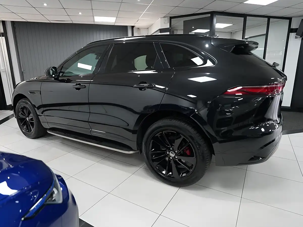 Used 2022 Jaguar F-Pace R-Dynamic Black Santorini Black - Interior and Exterior details 5