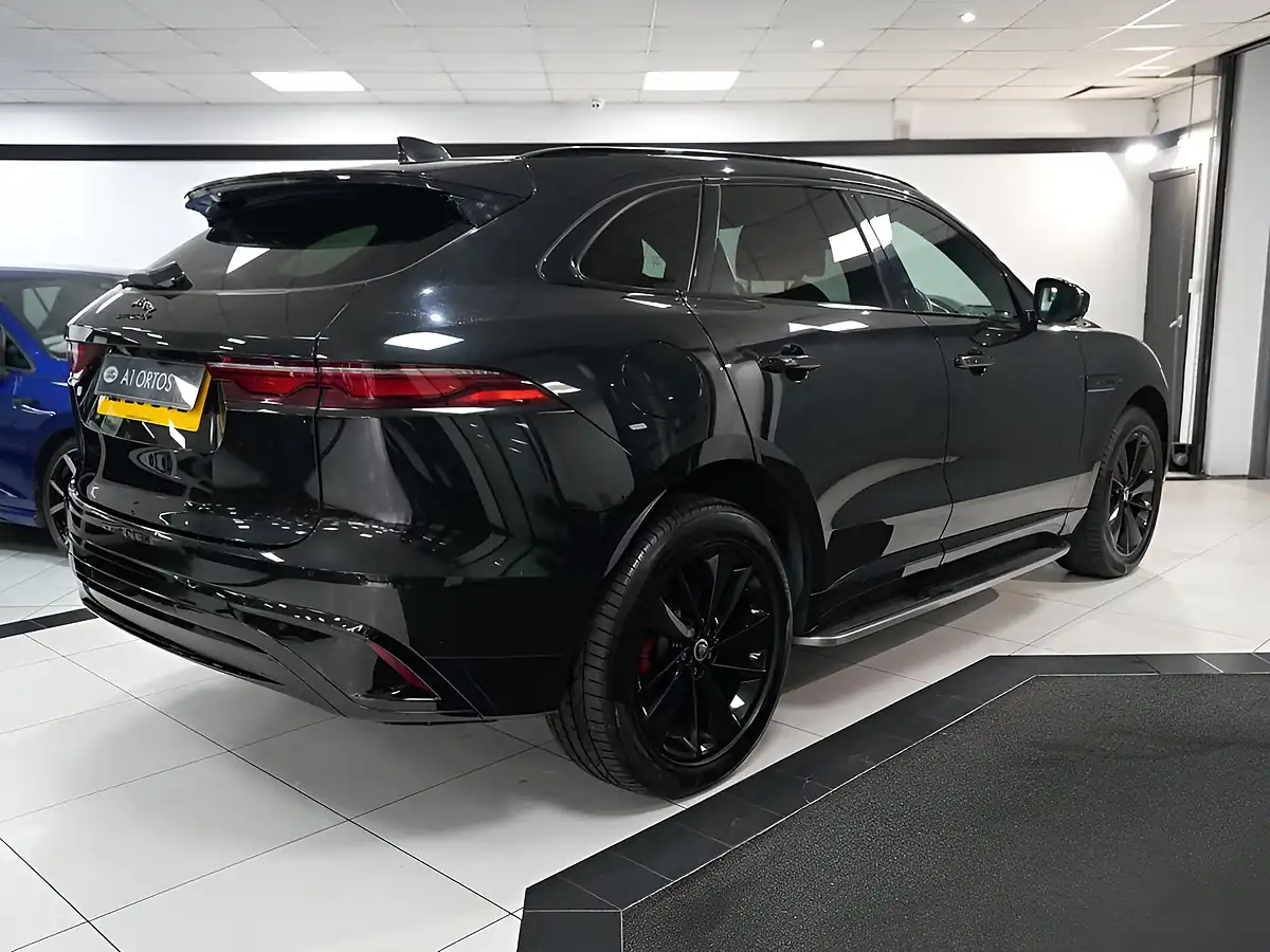 Used 2022 Jaguar F-Pace R-Dynamic Black Santorini Black - Interior and Exterior details 7