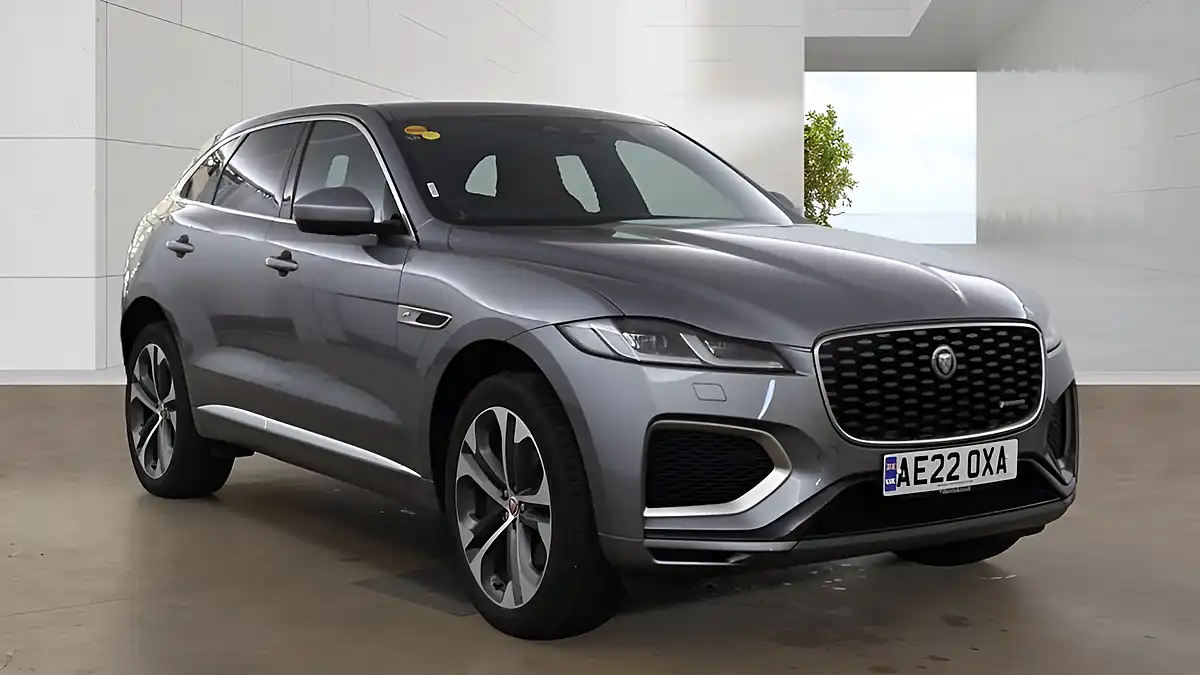Used 2022 Jaguar F-Pace R-Dynamic Hse Grey - Front View