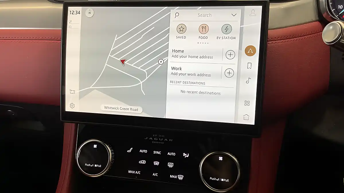 Used 2022 Jaguar F-Pace R-Dynamic Hse Grey - Interior and Exterior details 10