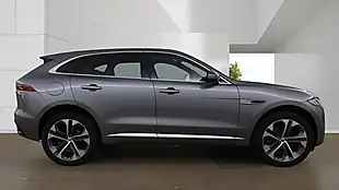Used 2022 Jaguar F-Pace R-Dynamic Hse Grey - Interior and Exterior details 5