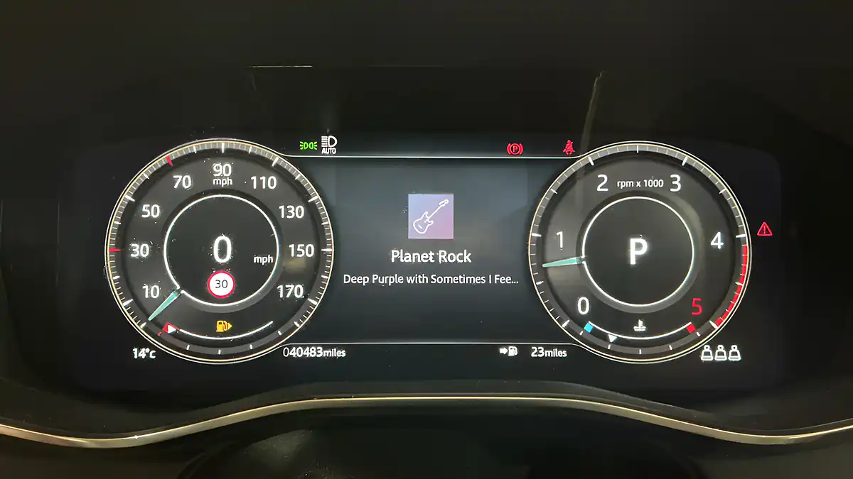Used 2022 Jaguar F-Pace R-Dynamic Hse Ultimate Black - Interior and Exterior details 18