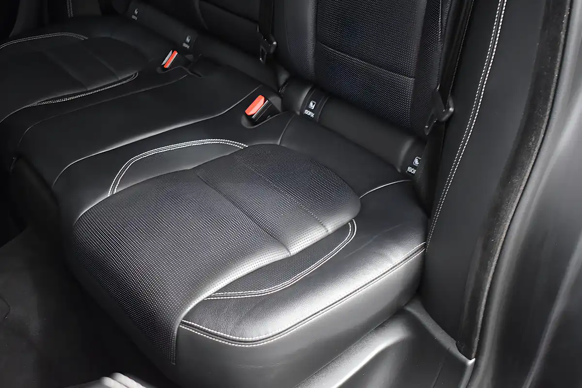 Used 2022 Jaguar F-Pace R-Dynamic S Santorini Black - Interior and Exterior details 14