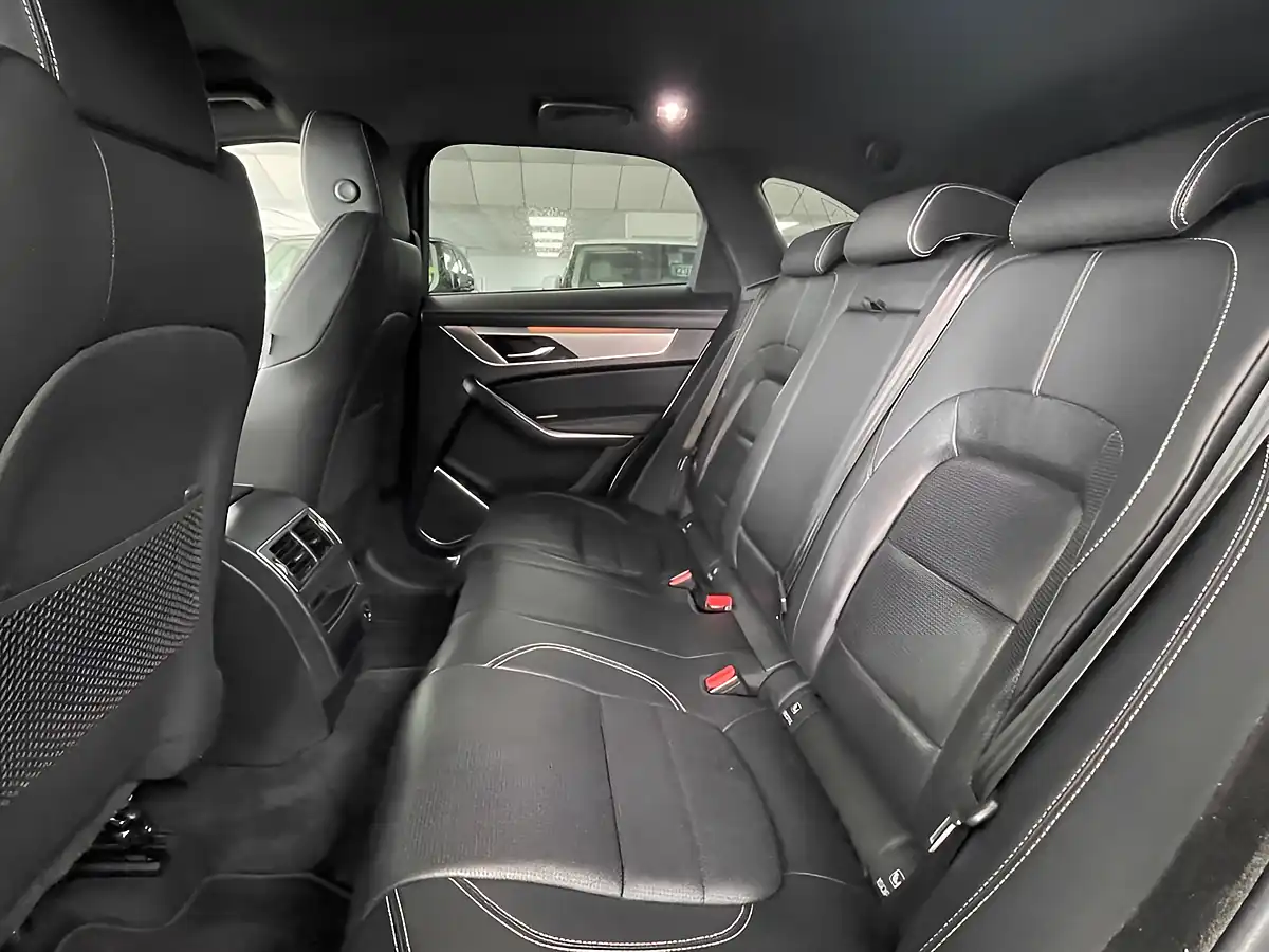 Used 2022 Jaguar F-Pace R-Dynamic S White - Interior and Exterior details 15