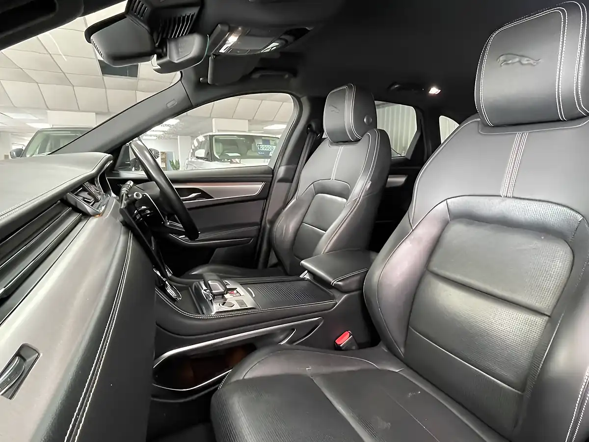 Used 2022 Jaguar F-Pace R-Dynamic S White - Interior and Exterior details 16