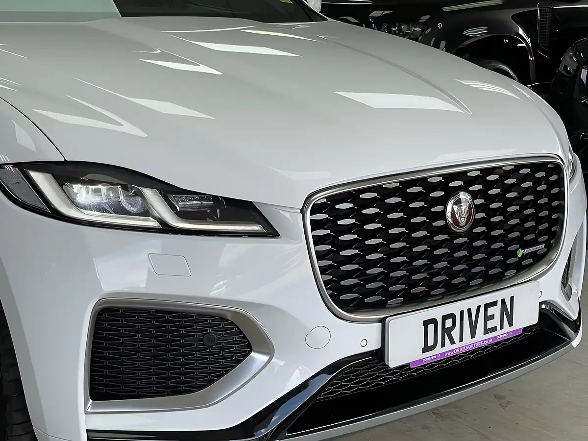 Used 2022 Jaguar F-Pace R-Dynamic S White - Interior and Exterior details 3