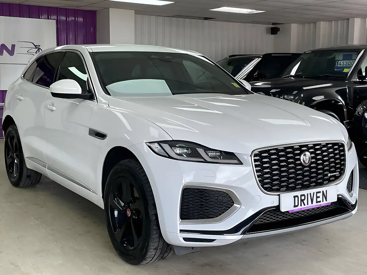 Used 2022 Jaguar F-Pace R-Dynamic S White - Interior and Exterior details 5