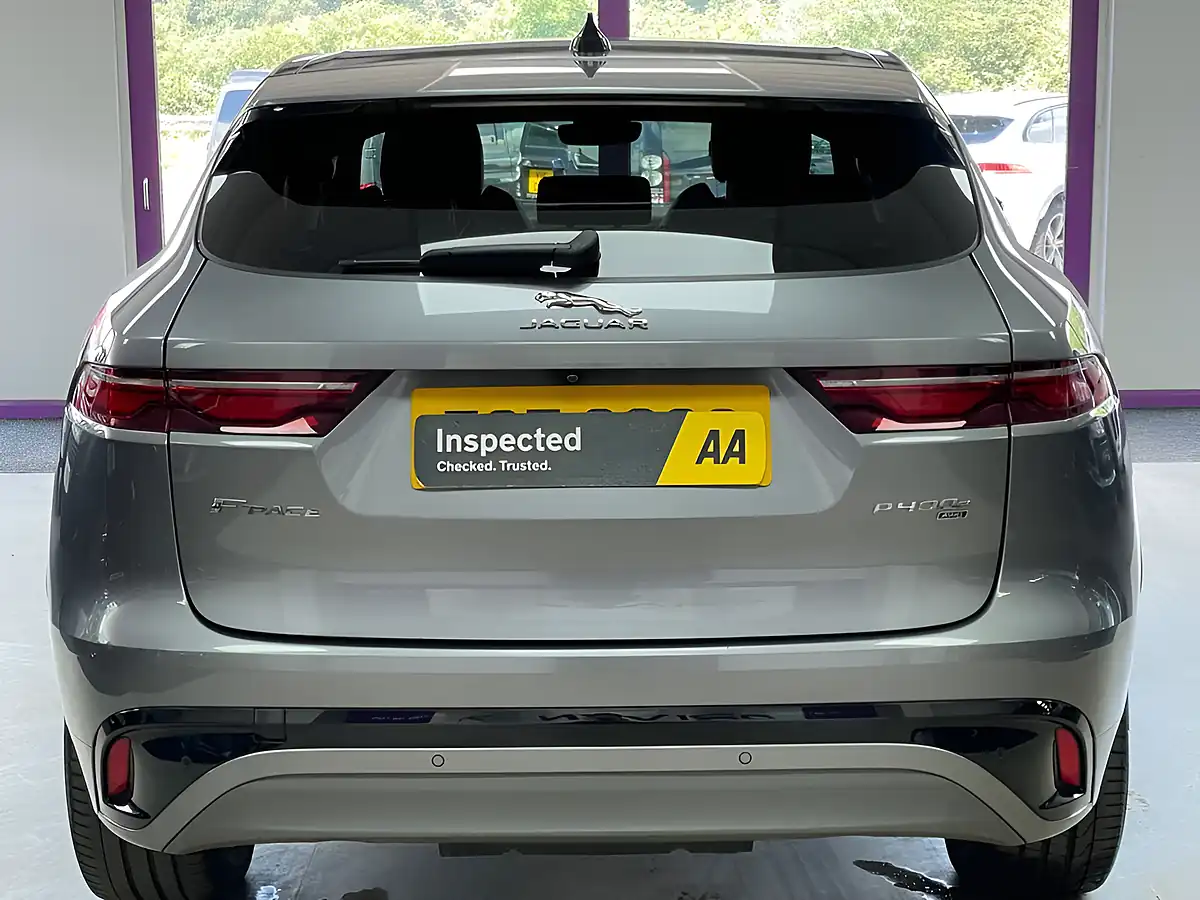 Used 2022 Jaguar F-Pace R-Dynamic Se Grey - Interior and Exterior details 9