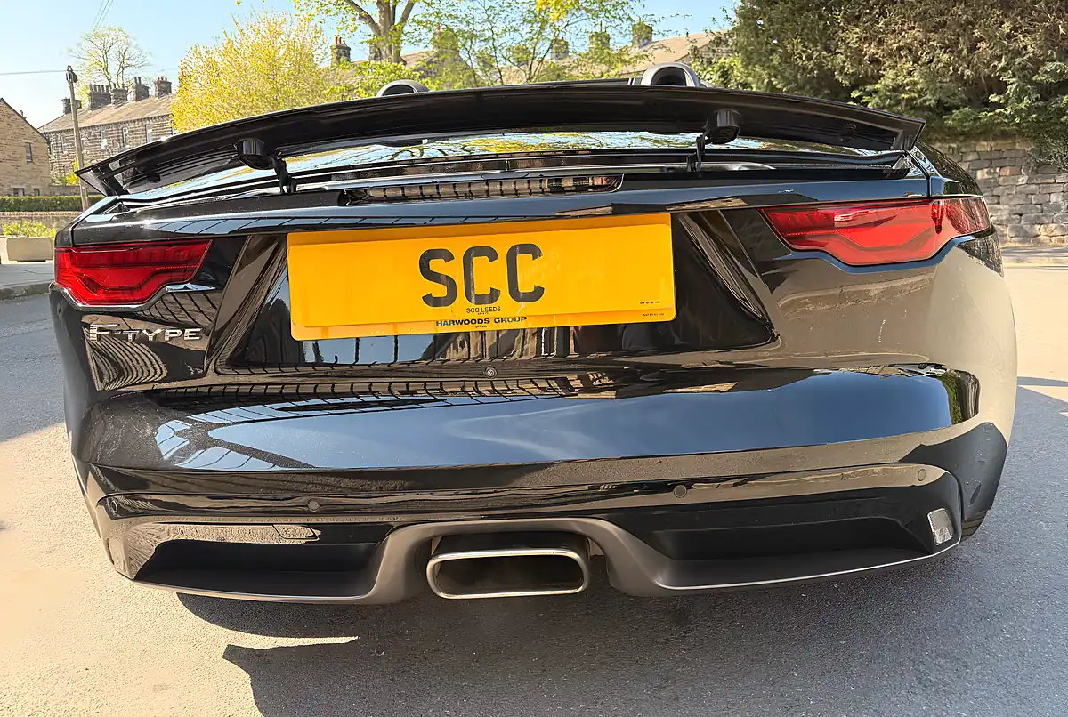 Used 2022 Jaguar F-Type First Edition Santorini Black - Interior and Exterior details 8