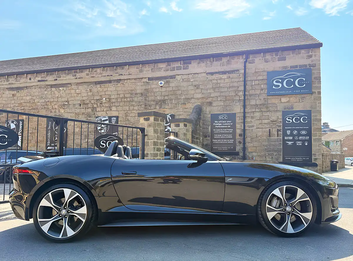 Used 2022 Jaguar F-Type First Edition Santorini Black - Interior and Exterior details 9