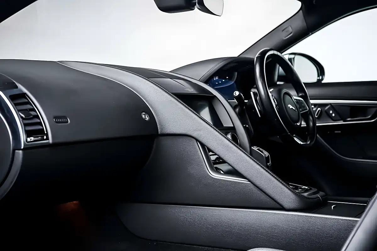 Used 2022 Jaguar F-Type R-Dynamic Grey - Interior and Exterior details 18