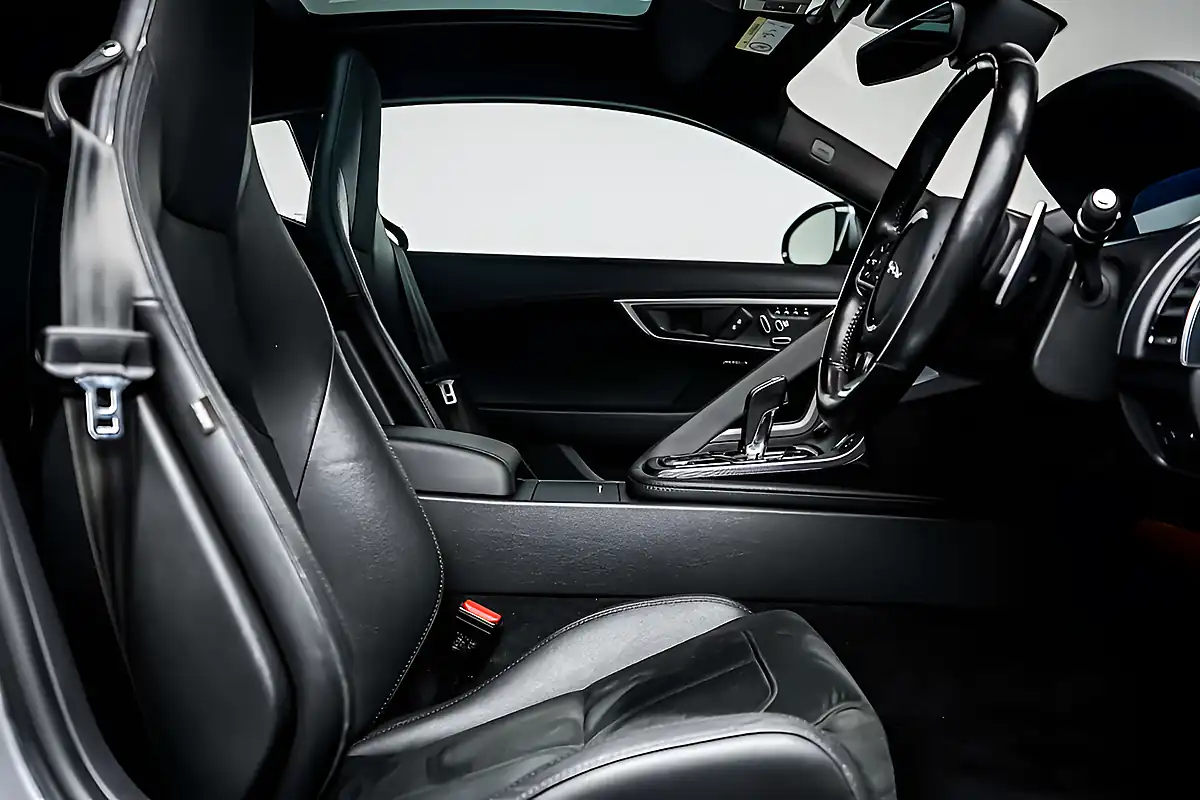 Used 2022 Jaguar F-Type R-Dynamic Grey - Interior and Exterior details 5
