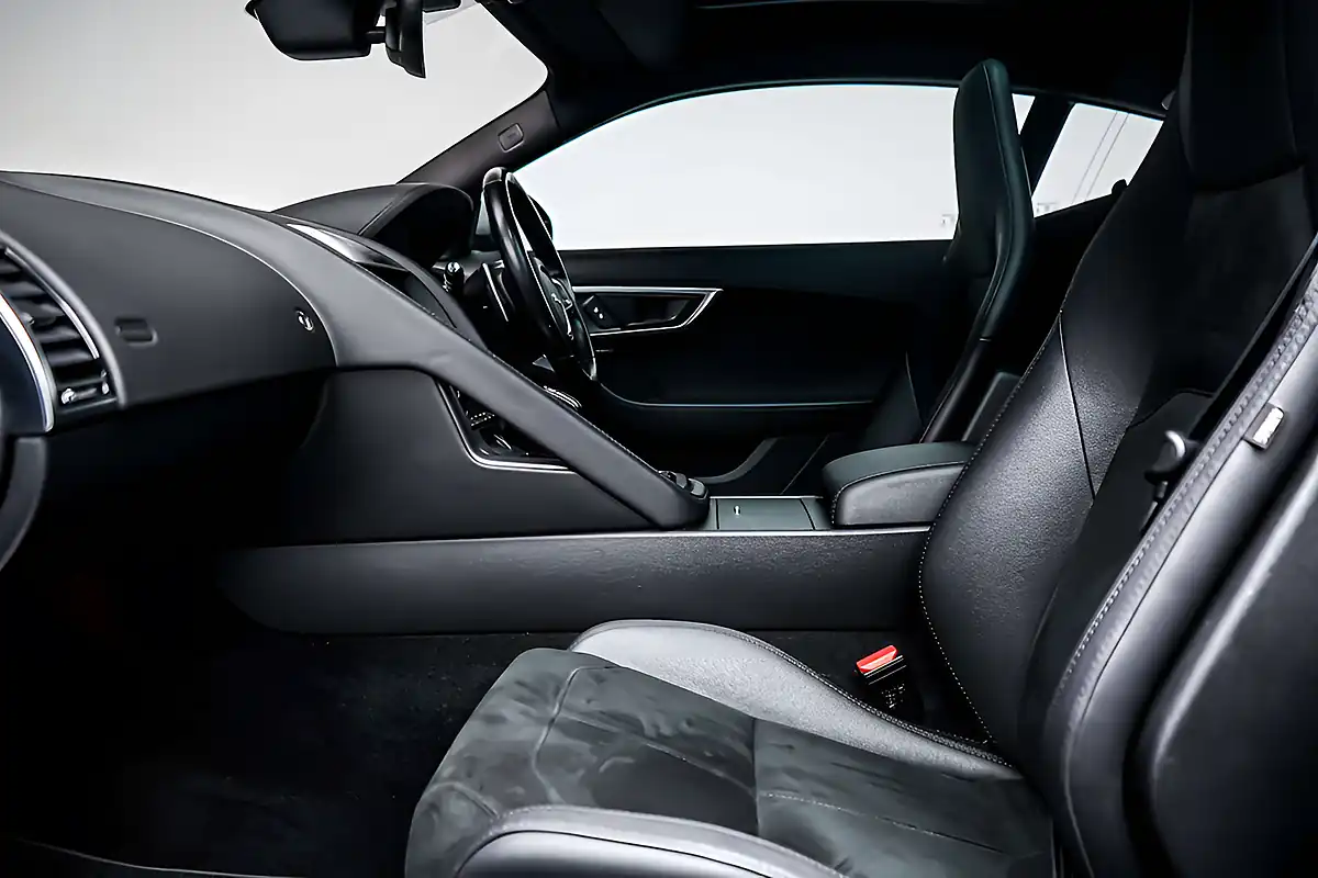 Used 2022 Jaguar F-Type R-Dynamic Grey - Interior and Exterior details 6