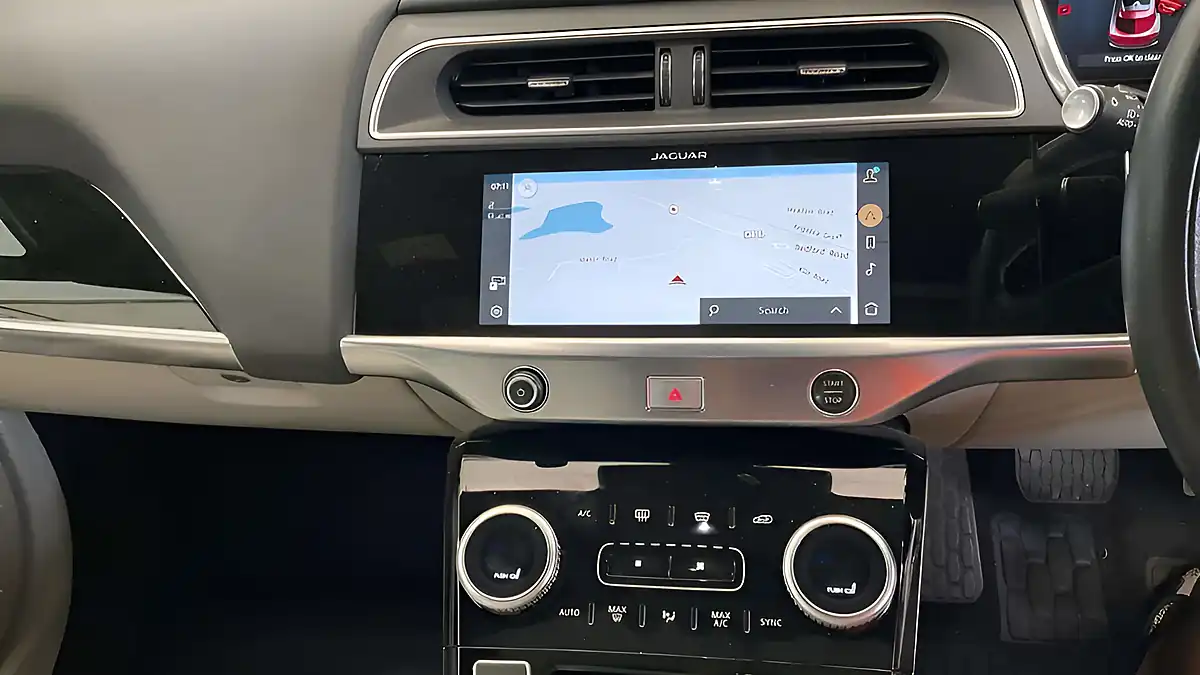 Used 2022 Jaguar I-Pace Black Black - Interior and Exterior details 11
