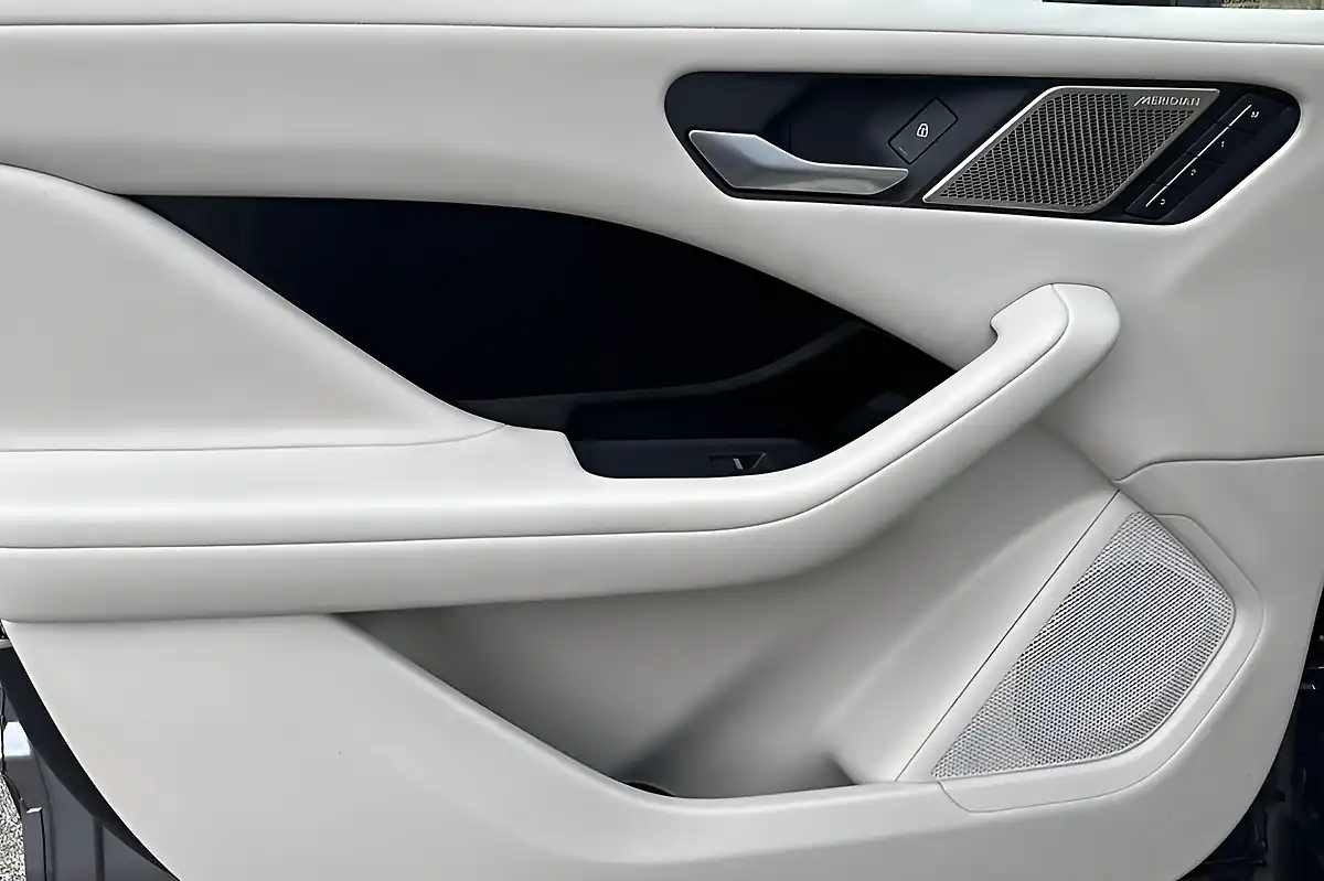 Used 2022 Jaguar I-Pace Black Eiger Grey - Interior and Exterior details 13