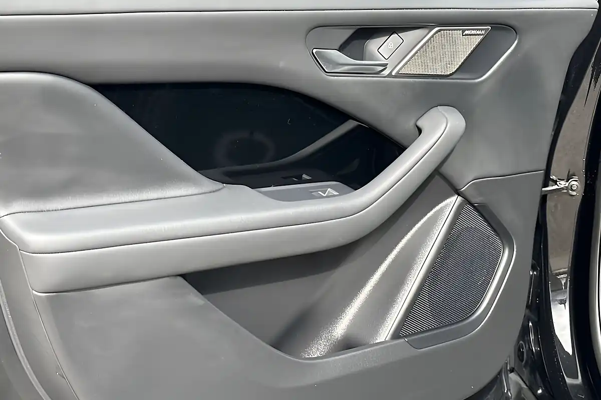 Used 2022 Jaguar I-Pace Black Santorini Black - Interior and Exterior details 13